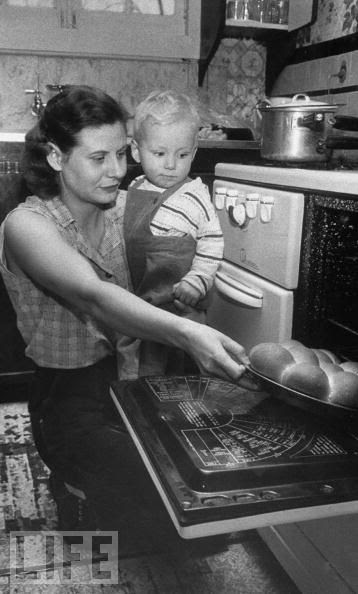 ... . Pictured: Mrs. George Fos...